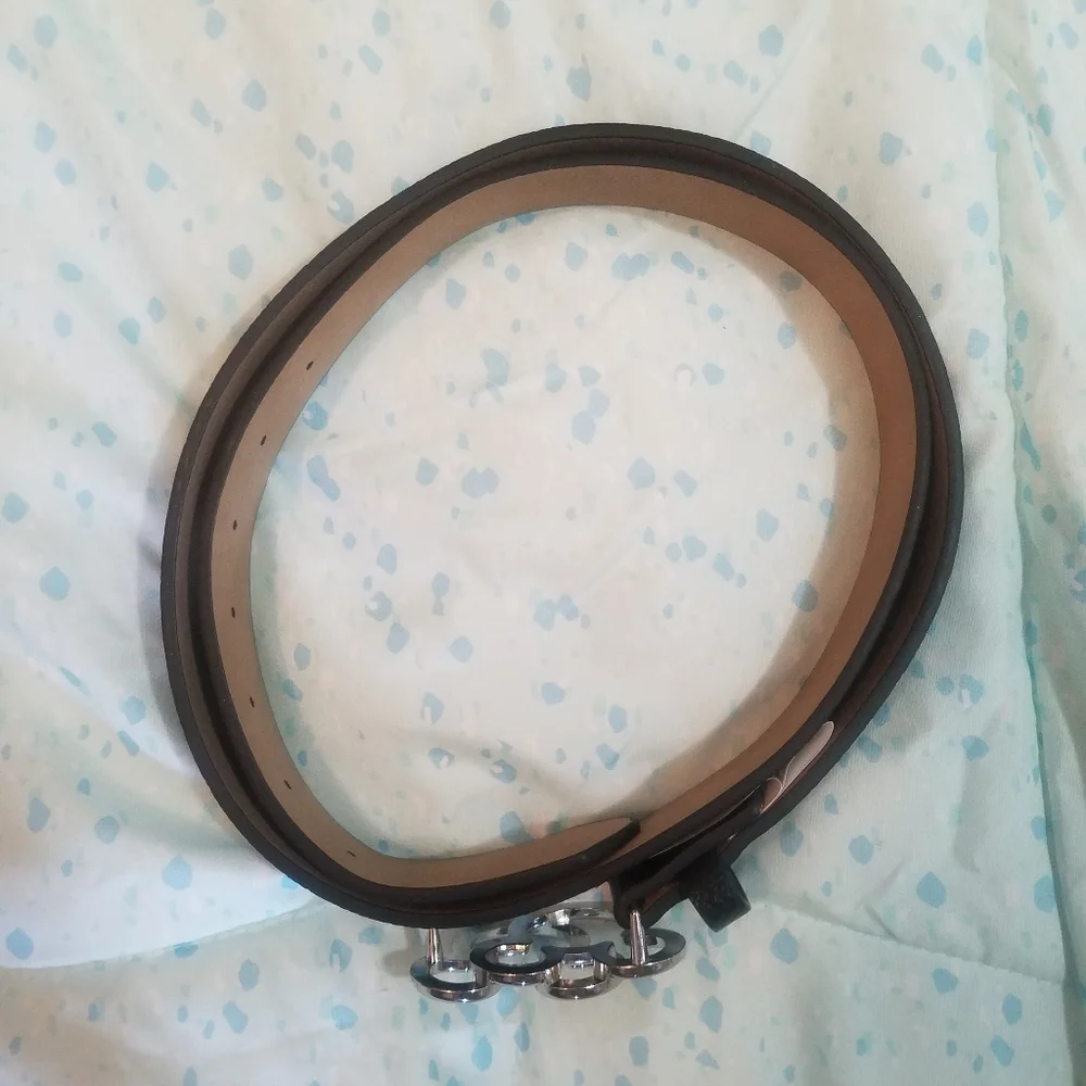 Disney's Mickey Mouse Outline Buckle Belt - Picture 4 of 7